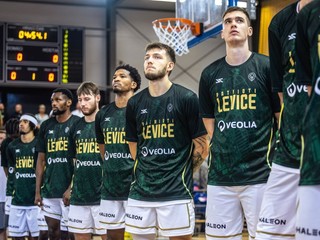 Basketbalisti Levíc