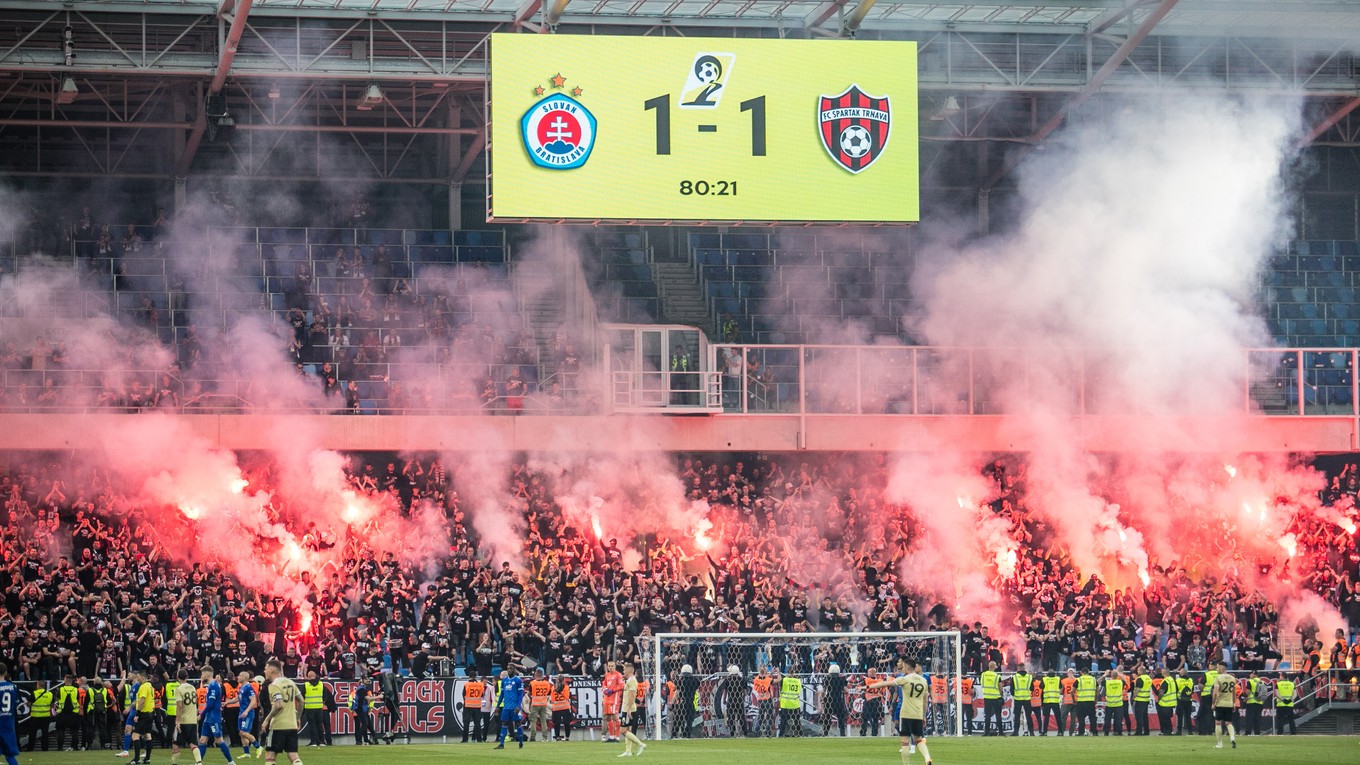 Finále Slovnaft Cupu Spartak Trnava - Slovan Bratislava.