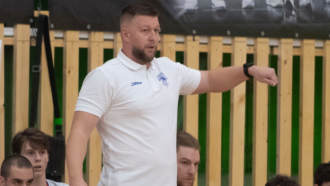 Tréner Teo Hojč a Spišskí Rytieri.