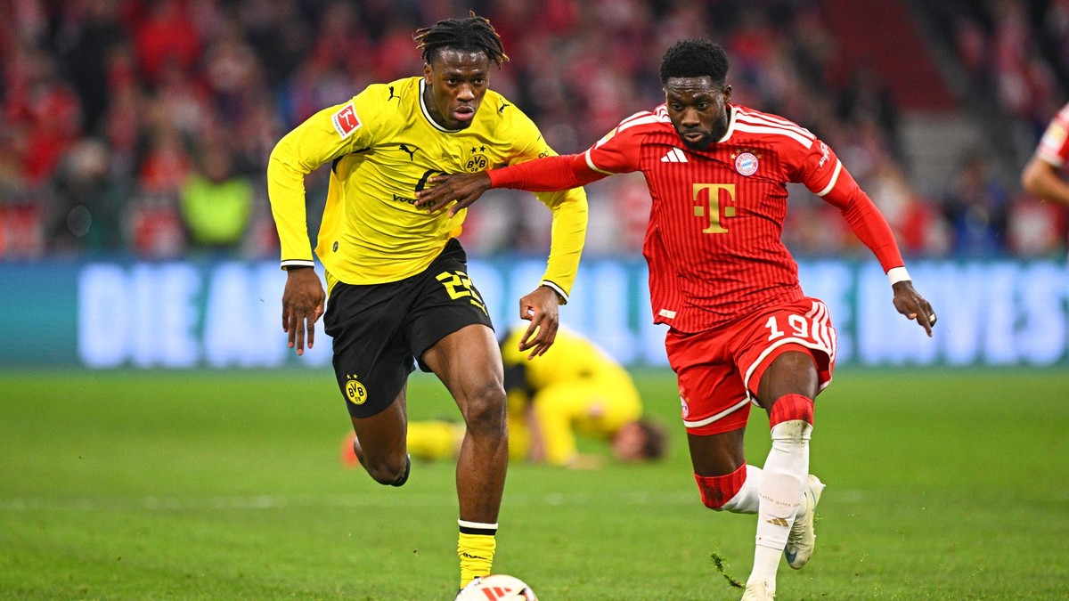 Záber zo zápasu Bayern Mníchov -Borussia Dortmund