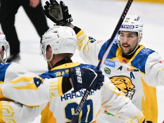 Radosť hráčov z Humenného po druhom góle.