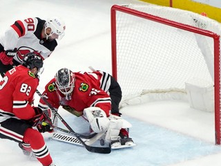 Tomáš Tatar v zápase proti Chicagu.