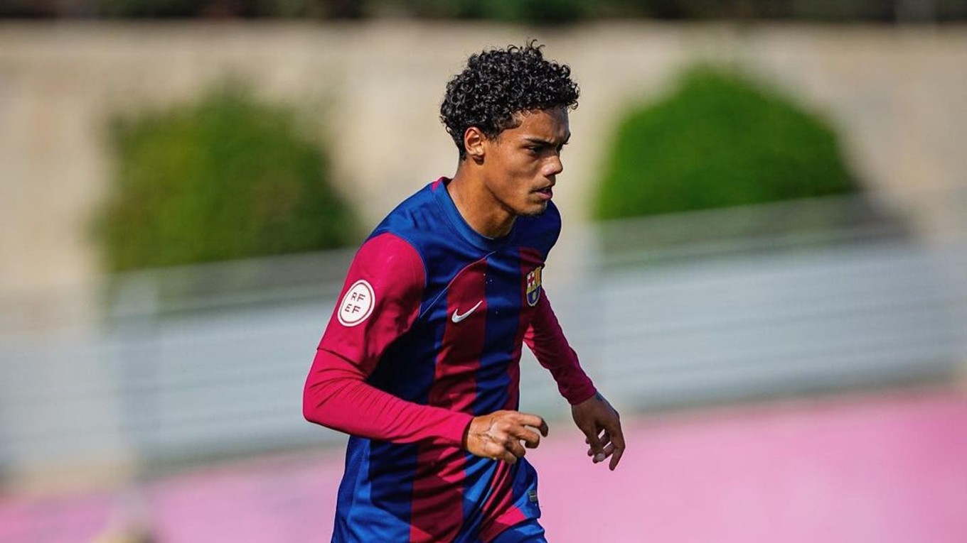 Joao Mendes v drese FC Barcelona.