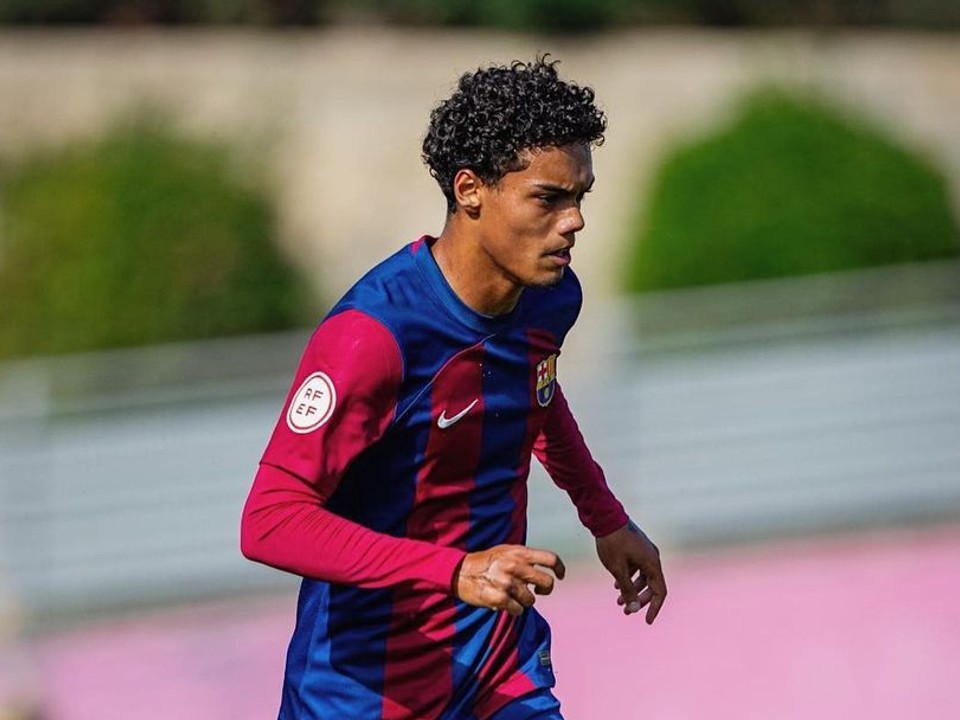 Joao Mendes v drese FC Barcelona.