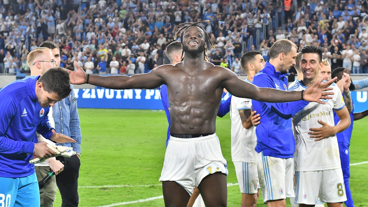 Weiss ho má za inteligenta, píše knihu. Opustí Slovan opora s levom na krku?