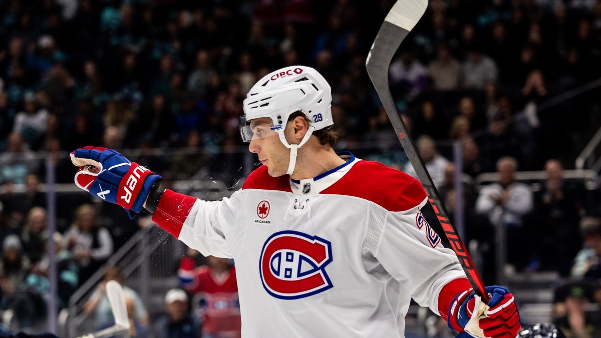 Slafkovský oslavoval ako Šatan a dorovnal legendu. Nie sme prekvapení, hovoril tréner