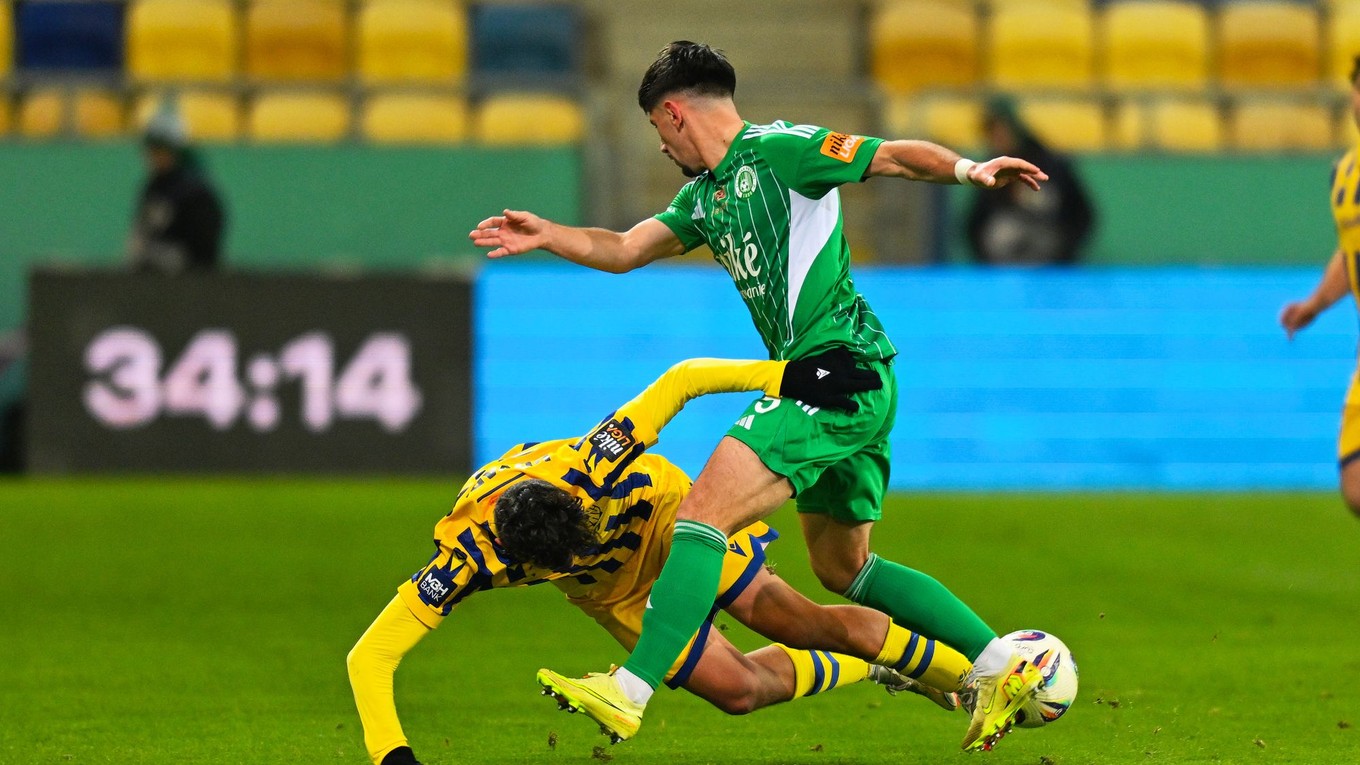 Nathan Udvaros a Roman Begala.