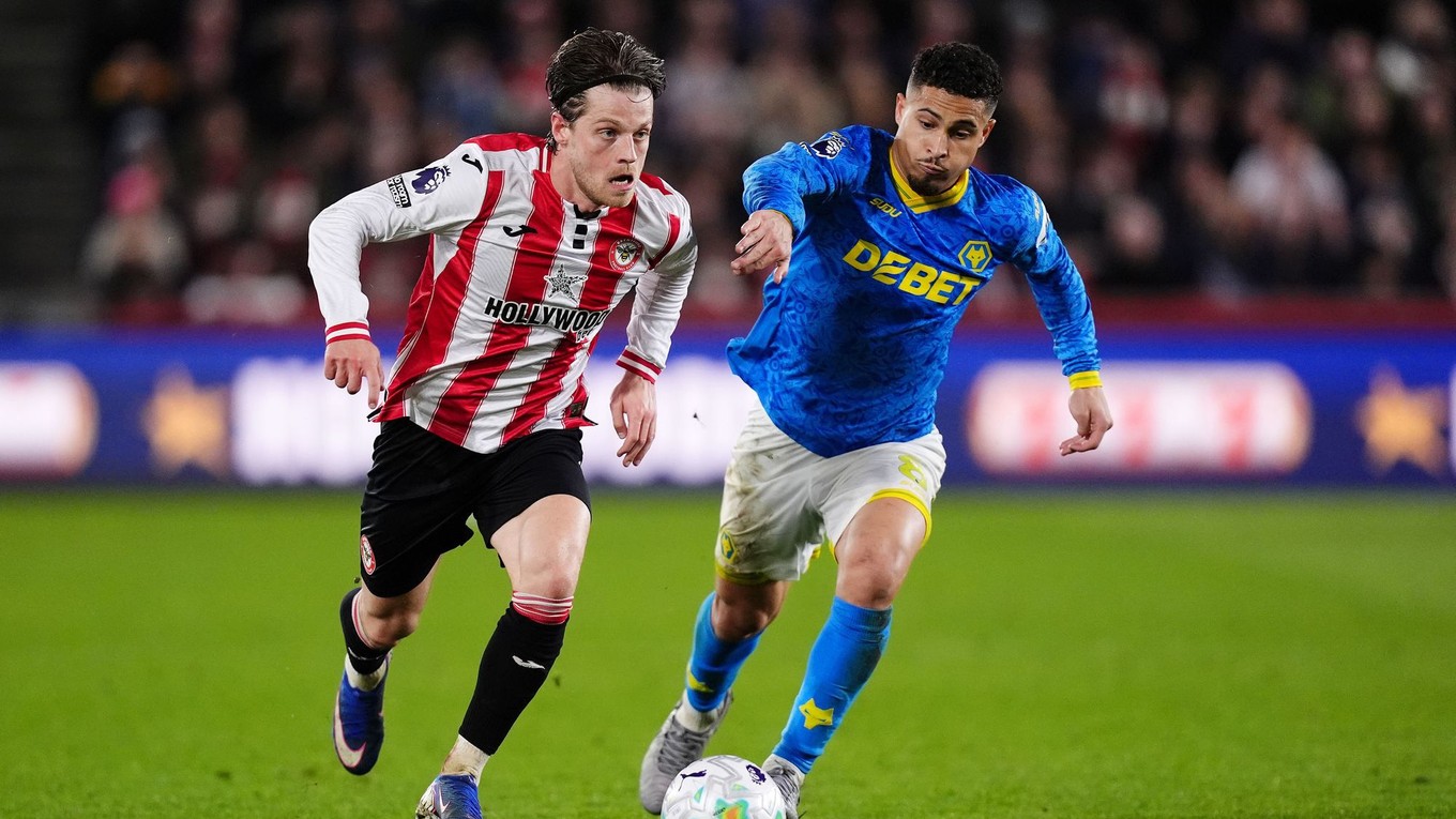 Momentka zo zápasu Brentford - Wolverhampton