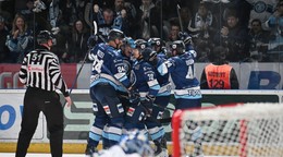 Na snímke radosť hráčov Nitry.