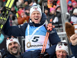 Nórsky biatlonista Johannes Dale-Skjevdal vyhral stíhacie preteky v Ruhpoldingu. 