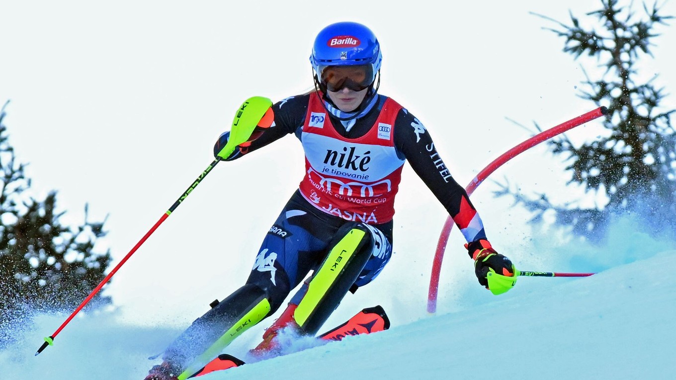 Mikaela Shiffrinová počas slalomu v Jasnej. 