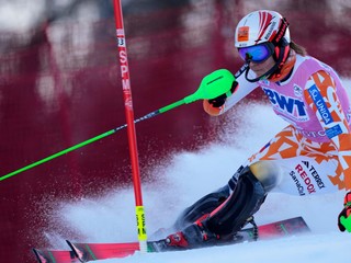 Športový TV program: Petra Vlhová sa predstaví v slalome vo francúzskom stredisku Courchevel.