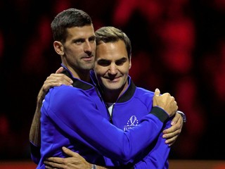 Novak Djokovič a Roger Federer