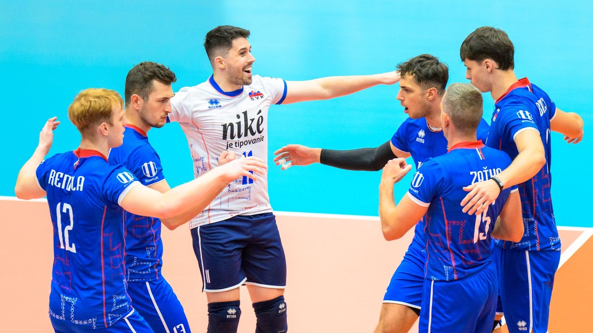Na snímke sú slovenskí reprezentanti vo volejbale. 