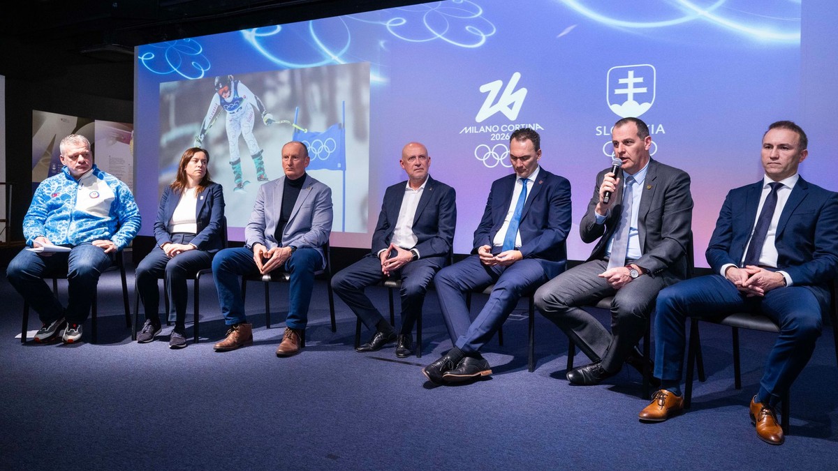 Tlačová konferencia k hodnoteniu výkonu športovcov na zimných olympijských hrách v Taliansku