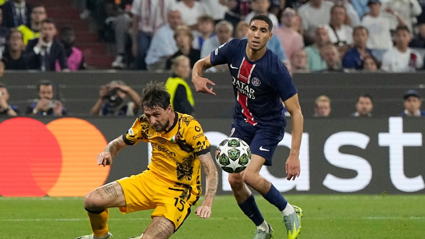 Achraf Hakimi a Francesco Acerbi.