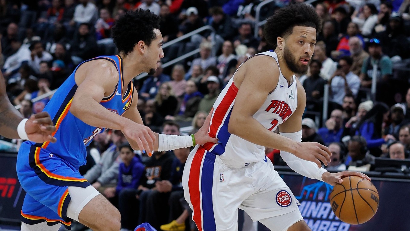 Cade Cunningham v zápase Detroit - Oklahoma City