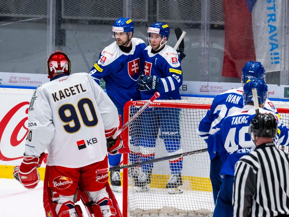 Slovenskí hokejisti v príprave na MS v hokeji 2025.