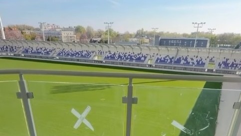 Rekonštrukcia sa naťahovala, náklady rástli. Už sme naozaj vo finiši, znie z Komárna