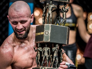 Slovenský bojovník Milan Paleš je víťazom turnaja Oktagon Undergound.