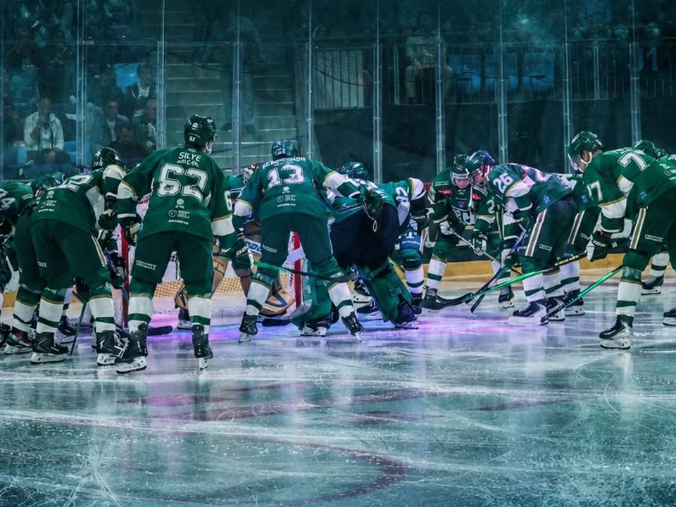 Po zrážke ju už lekári nezachránili. Mladá bývalý hokejistka zomrela v Budapešti 