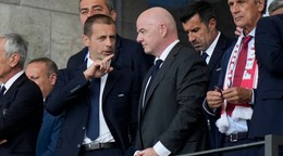 Prezidenta UEFA Aleksander Čeferin a prezident FIFA Gianni Infantino