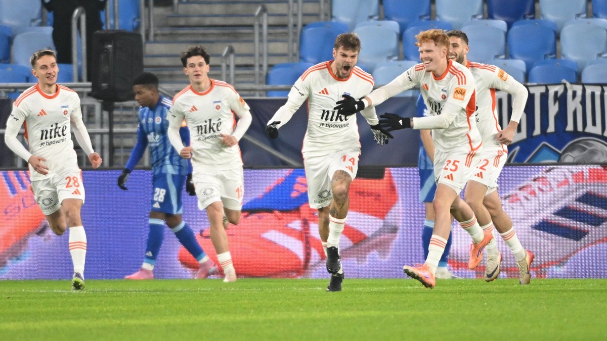 Slovan doma nečakane padol. Ružomberok dobyl Bratislavu po 11 rokoch