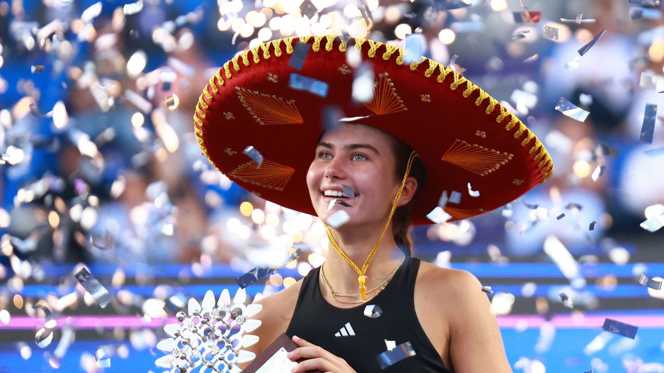 Iva Jovicová po víťazstve na turnaji WTA v mexickej Guadalajare.