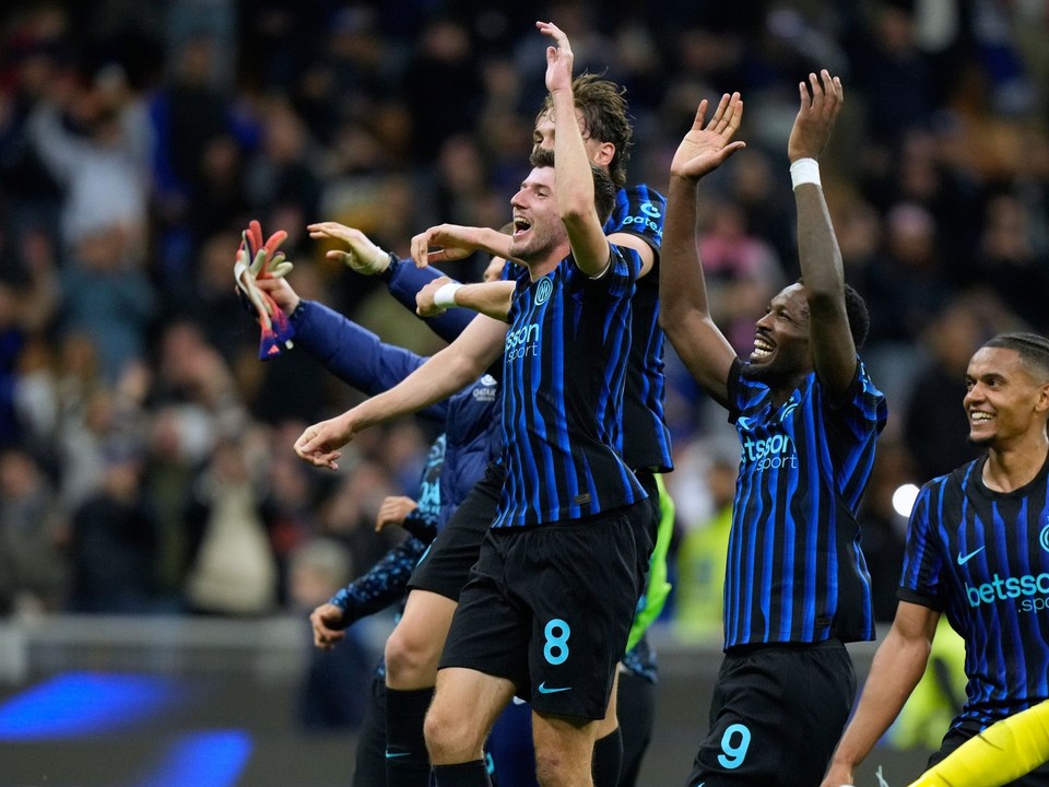 Hráči Interu oslavujú víťazstvo