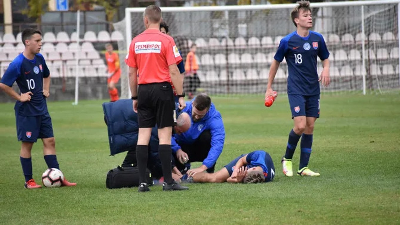 Slovenskí futbalisti do 18 rokov. 