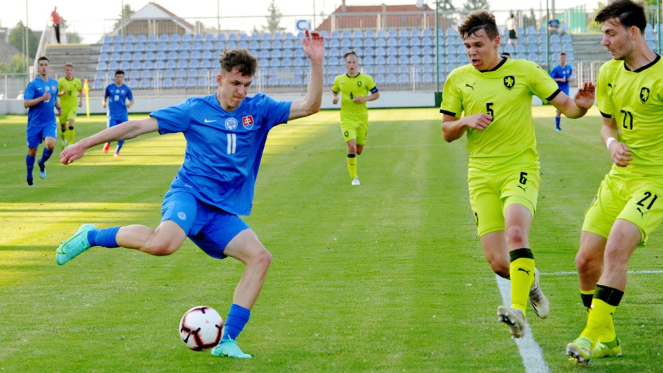 Slovenskí reprezentanti do 19 rokov zdolali v prvom prípravnom stretnutí Egypt 1:0.