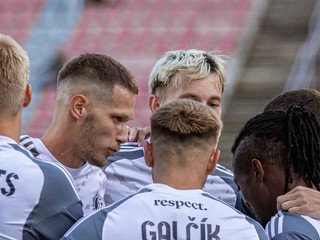 Futbalisti FK Železiarne Podbrezová.