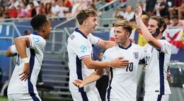 James McAtee oslavuje gól počas zápasu Španielsko - Anglicko vo štvrťfinále na EURO U21 2025 (ME vo futbale do 21 rokov).