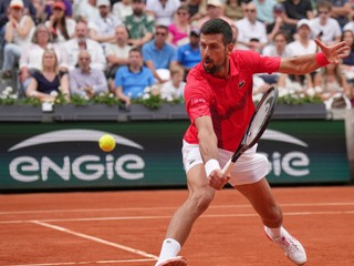 Srbský tenista Novak Djokovič počas Roland Garros 2025.