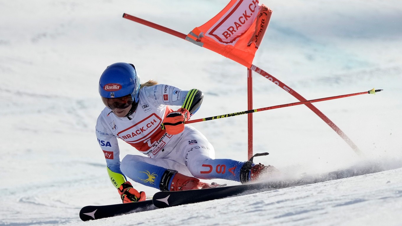 Online prenos: Petra Vlhová dnes musí byť v pozore, Mikaela Shiffrinová ide obrovský slalom v Lenzerheide (2. kolo).