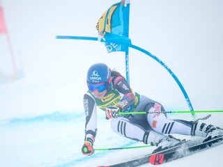 Petra Vlhová dnes ide 1. kolo obrovský slalom v Sölden 2021.