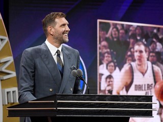 Nemec Dirk Nowitzki vstúpil do basketbalovej Siene slávy.