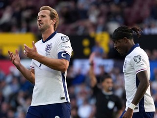 Harry Kane (vľavo) v počas zápasu Anglicko - Andorra