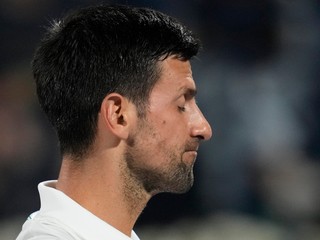Novak Djokovič po prehre vo štvrťfinále turnaja v Dubaji s Jiřím Veselým.