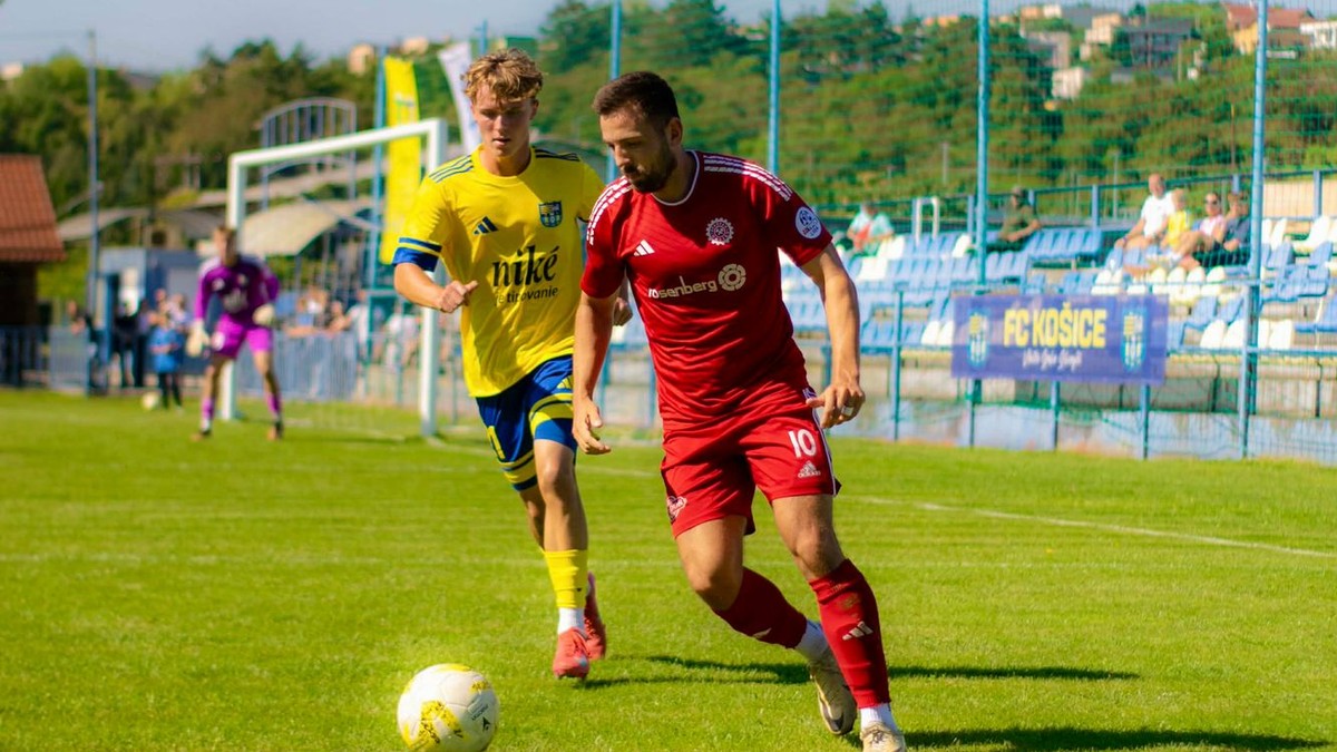 Marco Veliký (vpredu).