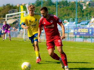 Marco Veliký (vpredu).