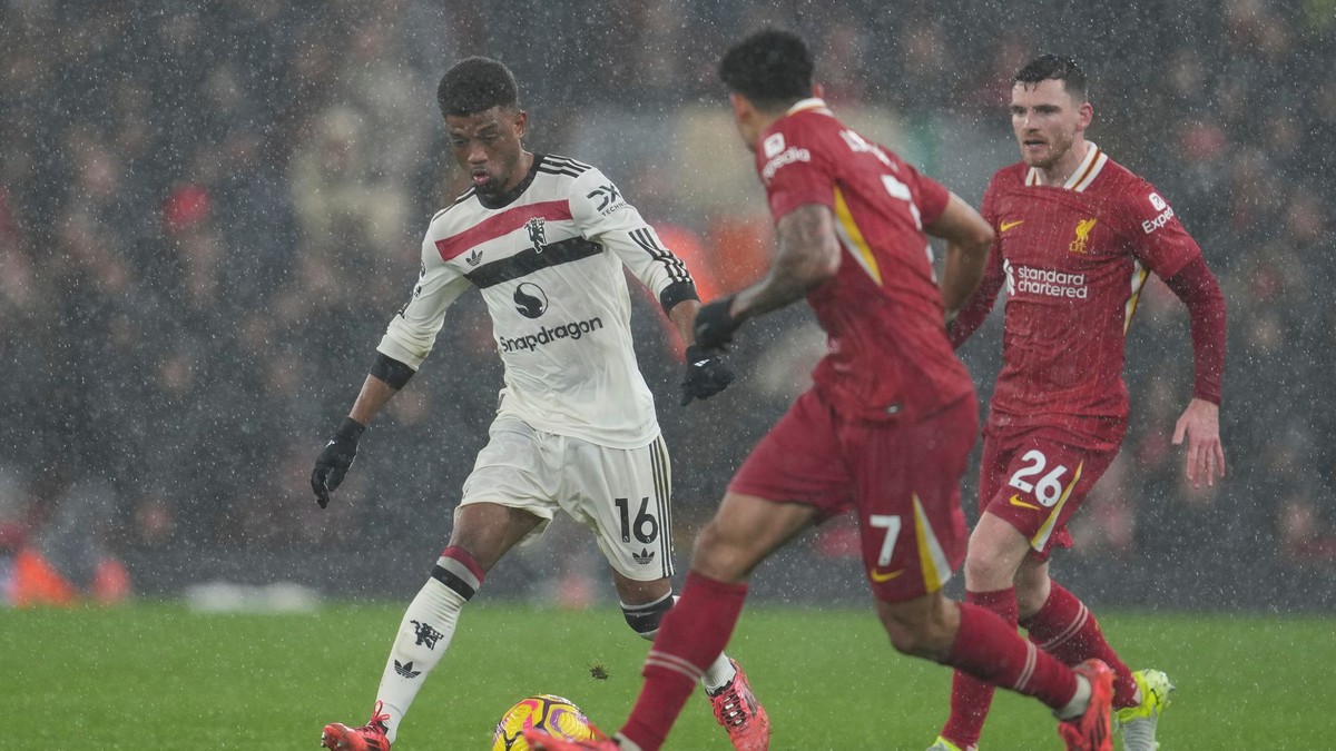 Fotka zo zápasu Liverpool - Manchester United.