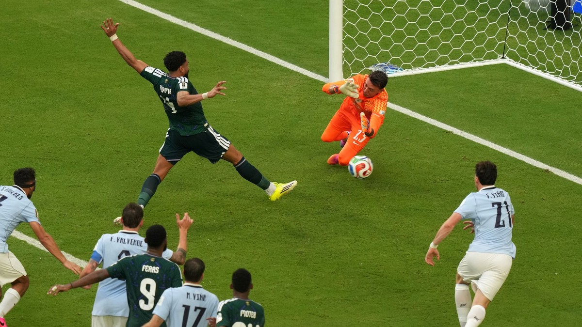 Momentka zo zápasu Uruguaj - Saudská Arábia