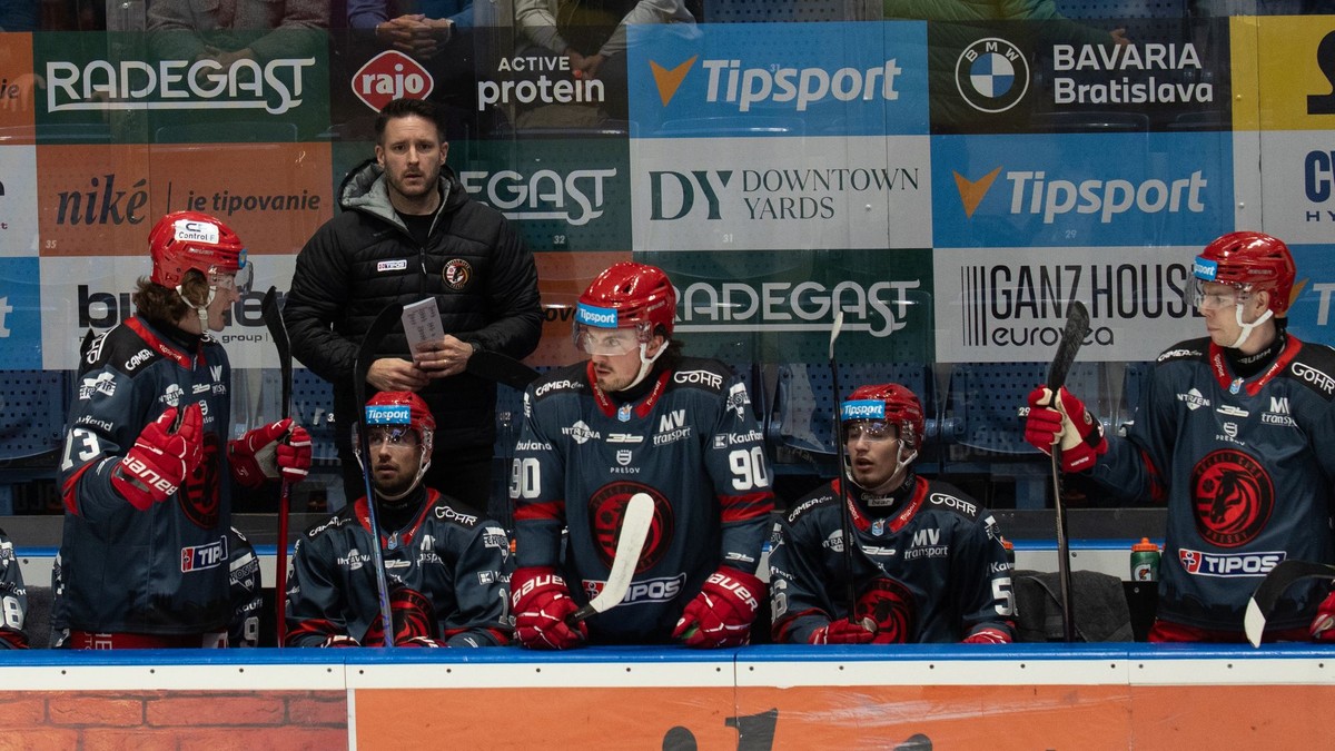 Na snímke tréner HC Prešov Ryan Colville.