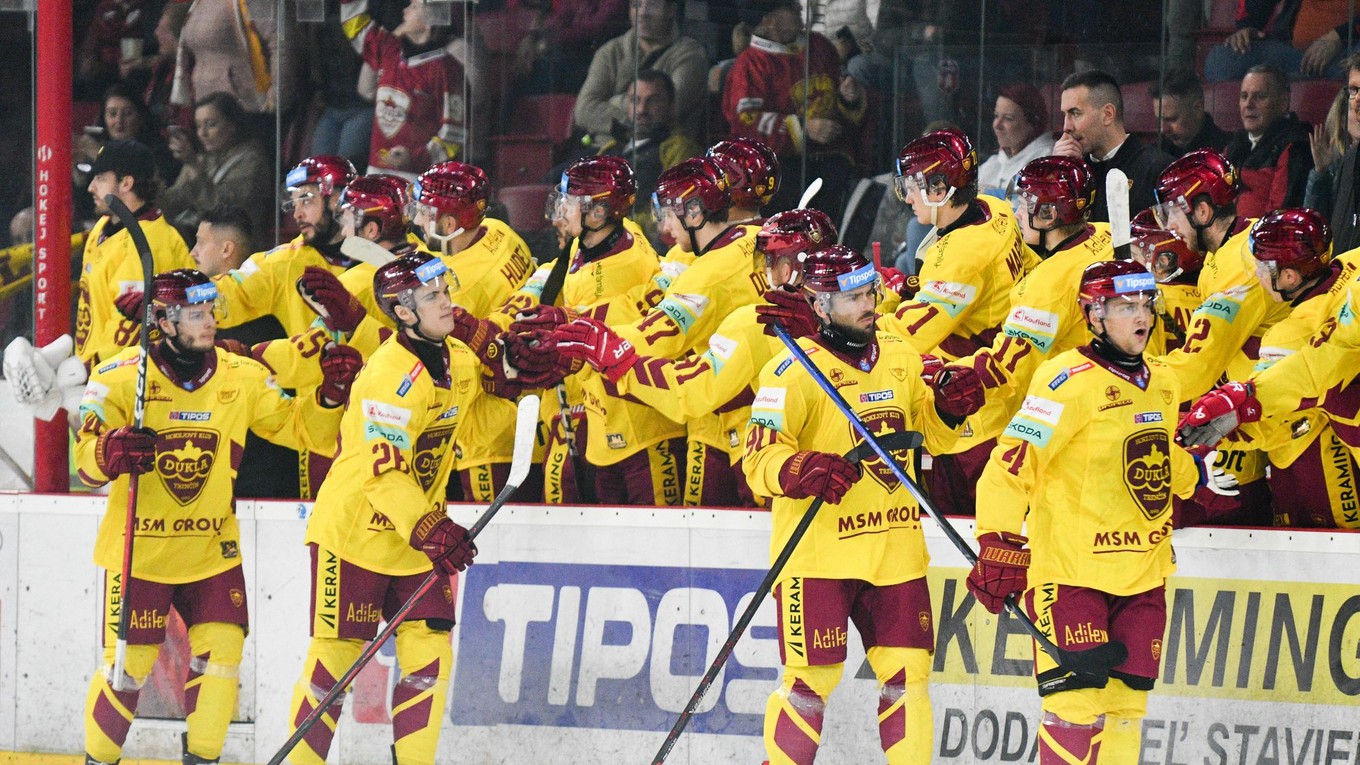 Radosť hokejistov Trenčína.