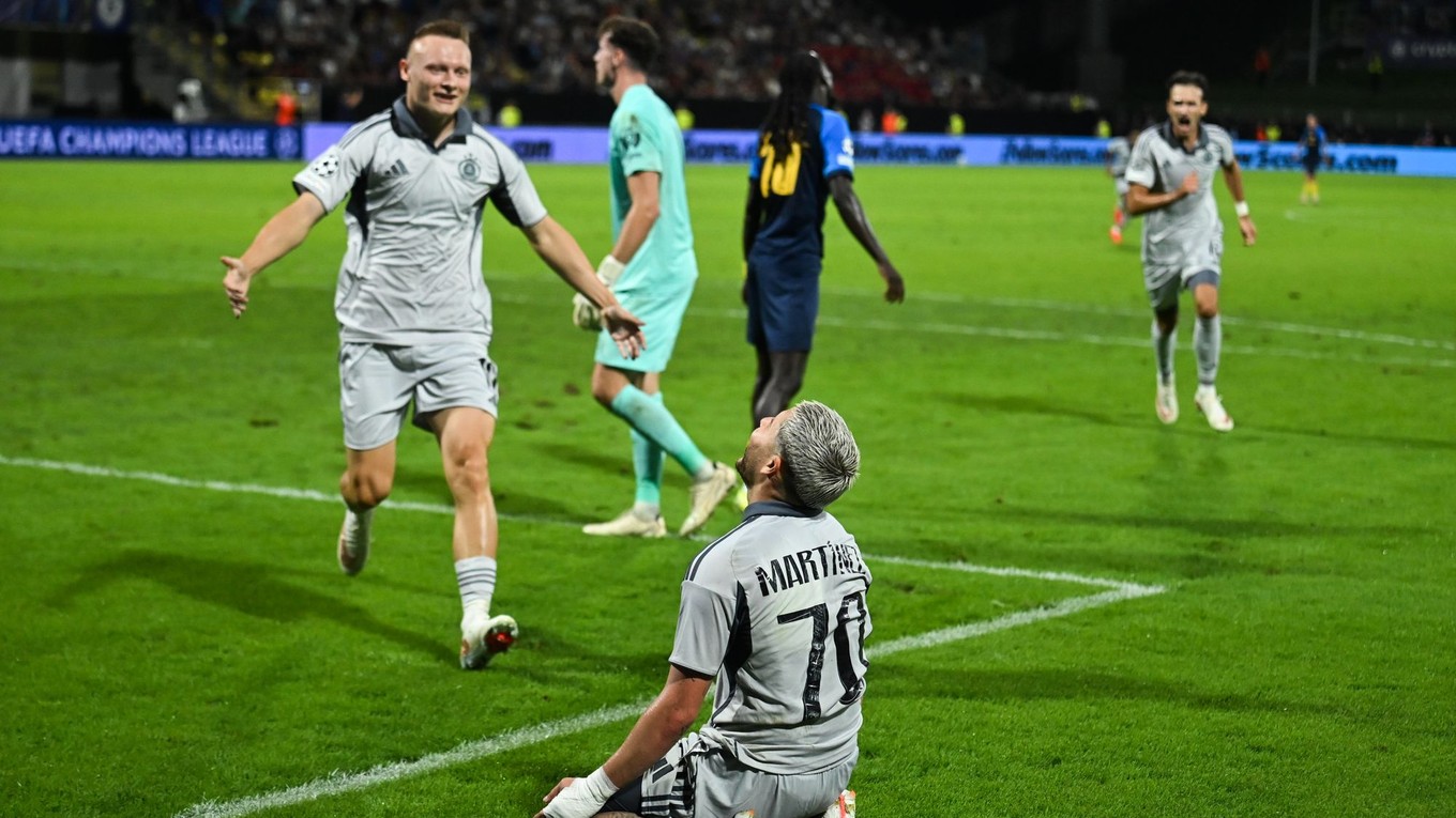 Momentka zo zápasu v Celje. Cristian Martínez rozhodol v predĺžení o postupe Slovana Bratislava do hlavnej časti Ligy majstrov. 