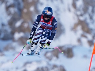 Lindsey Vonnová počas zjazdu vo Val-d'Isere.