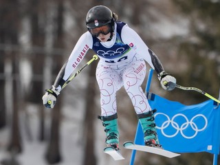 Slovenská lyžiarka Rebeka Jančová na svahu počas super-G žien na XXV. zimných olympijských hrách (ZOH) Milano-Cortina v Cortine d'Ampezzo