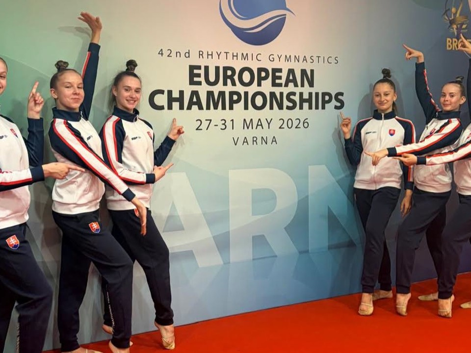 Slovenské reprezentantky v modernej gymnastike