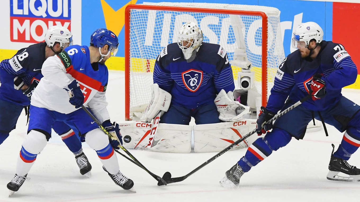 Momentka zo zápasu Slovensko - Francúzsko na MS v hokeji 2024.
